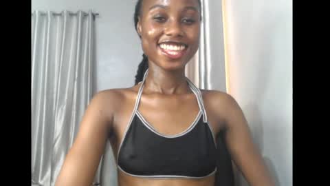 choco_petitqueen online show from 04-05-26, 08:00