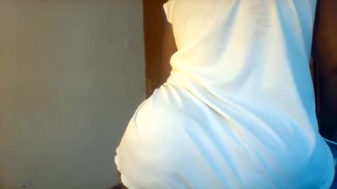 chocobabe002 online show from 04-09-26, 06:52