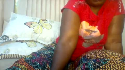 Snapshot of chocobabe002 chatting on 06-15-26, 04:20 chocobabe002 online show from 06-15-26, 04:20