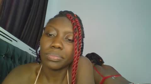 chocobear22 online show from 11-12-25, 12:16