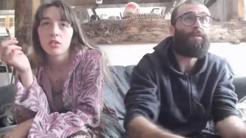 Snapshot of chocobear89 chatting on 12-29-24, 06:05 chocobear89 online show from 12-29-24, 06:05