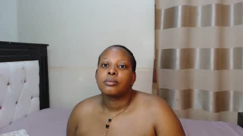 Snapshot of chocolatabig chatting on 10-27-25, 04:49 chocolatabig online show from 10-27-25, 04:49