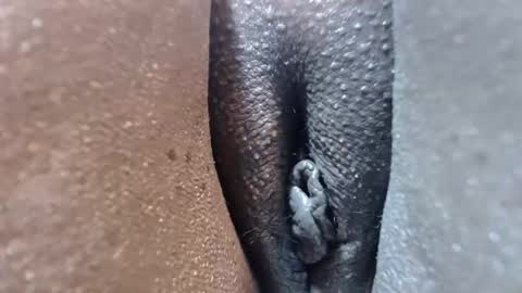 Snapshot of chocolatabig chatting on 11-26-25, 08:04 chocolatabig online show from 11-26-25, 08:04