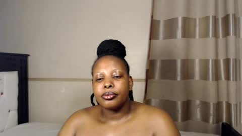 Snapshot of chocolatabig chatting on 06-15-26, 03:03 chocolatabig online show from 06-15-26, 03:03
