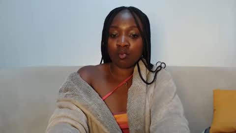 Snapshot of chocolate_desiree chatting on 06-01-26, 11:56 Lofti online show from 06-01-26, 11:56