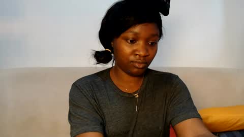 Snapshot of chocolate_desiree chatting on 06-18-26, 09:58 Lofti online show from 06-18-26, 09:58