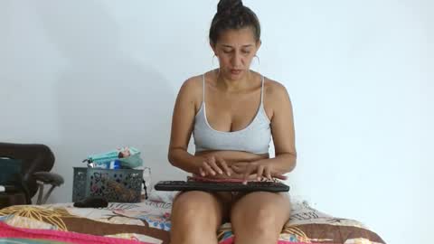 maria online show from 03-28-26, 06:51