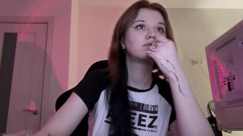 Lissa online show from 03-06-26, 01:18