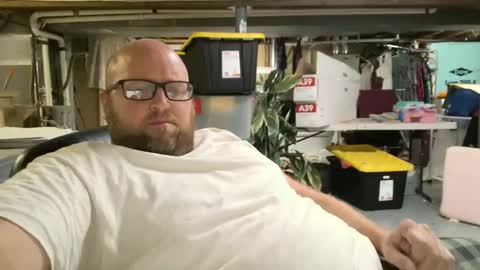 chomper12345 online show from 12-23-24, 11:04