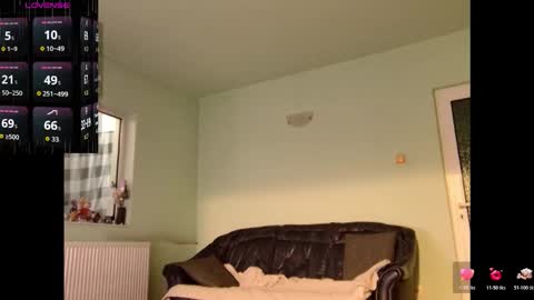 Snapshot of choose79 chatting on 03-05-26, 08:32 choose79 online show from 03-05-26, 08:32