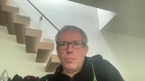 Snapshot of choupipat1 chatting on 02-27-25, 11:31 choupipat1 online show from 02-27-25, 11:31