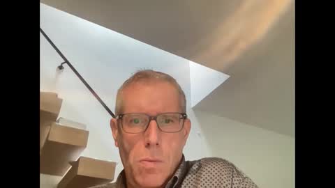 Snapshot of choupipat1 chatting on 10-08-25, 08:01 choupipat1 online show from 10-08-25, 08:01