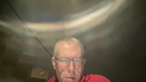 Snapshot of choupipat1 chatting on 10-13-25, 06:02 choupipat1 online show from 10-13-25, 06:02
