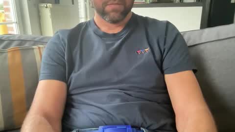 Snapshot of chris13abcd chatting on 12-02-25, 12:21 chris13abcd online show from 12-02-25, 12:21