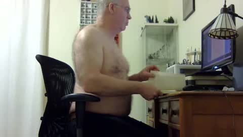 Snapshot of chris2002b chatting on 03-02-25, 04:50 chris2002b online show from 03-02-25, 04:50