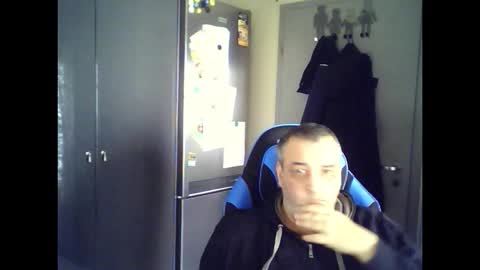 Snapshot of chris250268 chatting on 03-21-26, 10:20 Chris online show from 03-21-26, 10:20