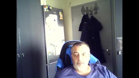 Chris online show from 05-02-26, 09:58