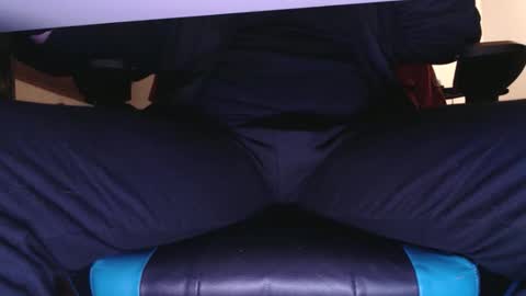 Chris online show from 11-28-25, 09:12