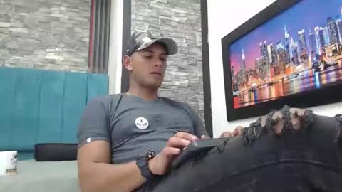 chris_dick2 online show from 11-26-25, 05:19