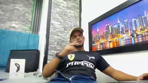 chris_dick2 online show from 02-06-26, 05:12