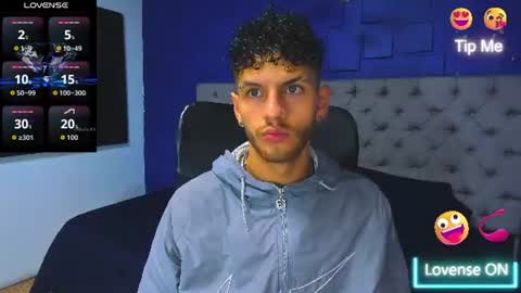 chris_grey2 online show from 07-11-26, 11:57