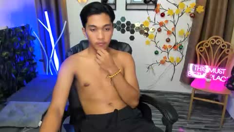 chris_hardfucker online show from 12-15-25, 11:58