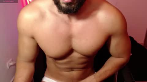 Snapshot of chris_magnum_ chatting on 06-25-26, 10:58 cris Twitter magnum101010 insta magnumc20 online show from 06-25-26, 10:58
