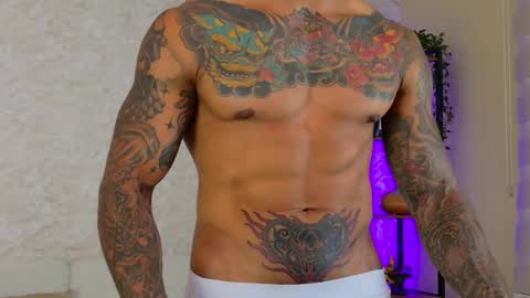 Snapshot of chris_reilly chatting on 02-20-25, 10:48 chris reilly online show from 02-20-25, 10:48