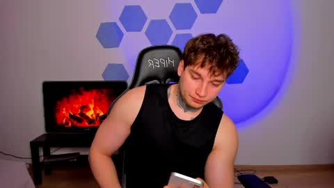 Chris Tyson online show from 04-18-26, 10:08