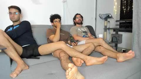 Im Chirs IM MODEL INDEPENDT online show from 11-25-25, 03:39