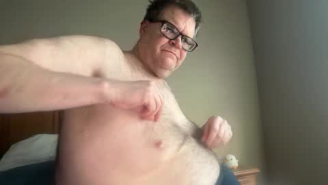Snapshot of chrisd6066 chatting on 06-05-26, 10:32 Chris online show from 06-05-26, 10:32