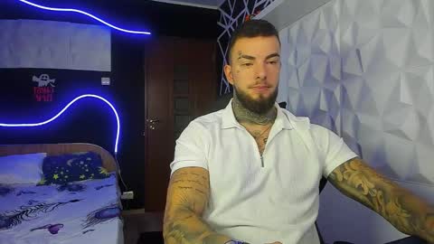 Snapshot of chrisjordan666 chatting on 11-06-25, 07:53 Chris Jordan online show from 11-06-25, 07:53