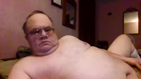 Snapshot of chrismini312 chatting on 02-10-26, 09:08 Chris The Jerk Off King online show from 02-10-26, 09:08