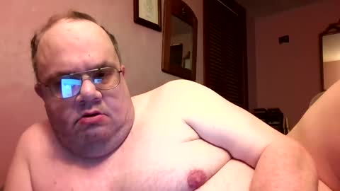 Snapshot of chrismini312 chatting on 05-14-26, 10:11 Chris The Jerk Off King online show from 05-14-26, 10:11