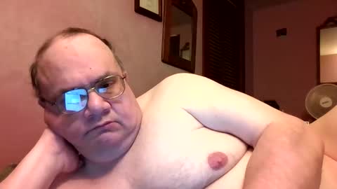 Snapshot of chrismini312 chatting on 05-18-26, 02:51 Chris The Jerk Off King online show from 05-18-26, 02:51