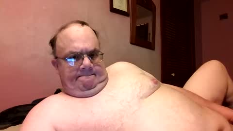 Snapshot of chrismini312 chatting on 05-30-26, 03:47 Chris The Jerk Off King online show from 05-30-26, 03:47