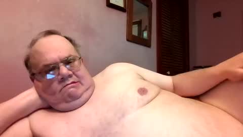 Snapshot of chrismini312 chatting on 06-10-26, 07:46 Chris The Jerk Off King online show from 06-10-26, 07:46