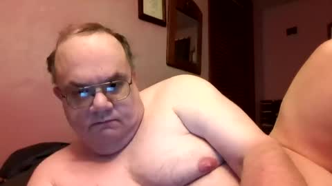 Snapshot of chrismini312 chatting on 06-18-26, 10:30 Chris The Jerk Off King online show from 06-18-26, 10:30