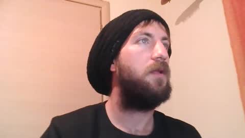 Snapshot of chrismipa1996 chatting on 01-20-25, 04:12 Chris online show from 01-20-25, 04:12