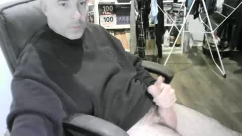 Snapshot of chrisprngr chatting on 02-04-26, 08:14 chrisprngr online show from 02-04-26, 08:14