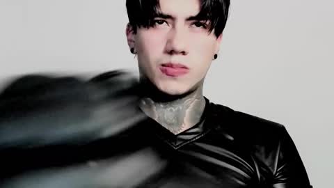 CHRIS  INDEPENT MODEL online show from 11-11-25, 11:27