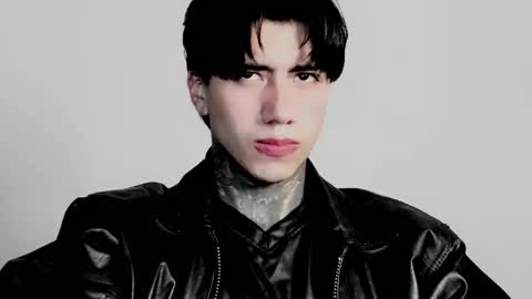 CHRIS  INDEPENT MODEL online show from 12-22-25, 12:07