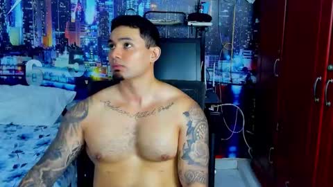 Snapshot of chriss_stewart2 chatting on 10-04-25, 02:20 Chriss Stewart online show from 10-04-25, 02:20