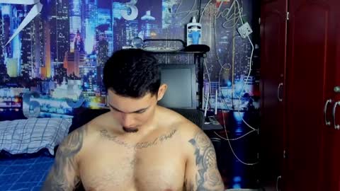 Chriss Stewart online show from 04-07-26, 02:12