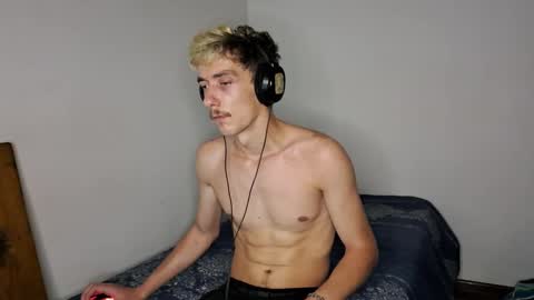 Christopher online show from 01-18-25, 01:19