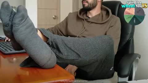 Snapshot of chrissmithin5 chatting on 06-25-26, 01:59 Cardamomo online show from 06-25-26, 01:59