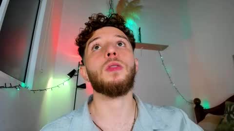 Snapshot of chrisstianford chatting on 12-18-25, 07:25 Hi dont forguet to follow me online show from 12-18-25, 07:25