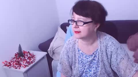 Christa online show from 12-29-24, 07:43