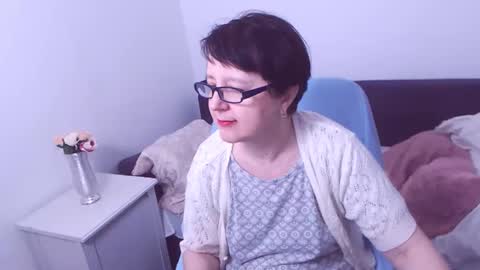 Christa online show from 02-14-25, 04:04