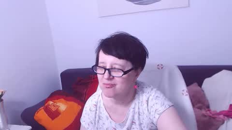 Christa online show from 05-20-26, 09:32